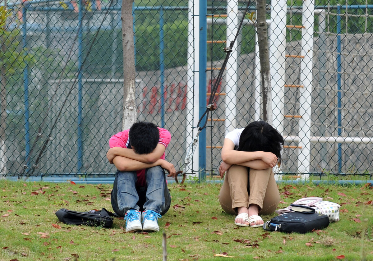 我不愿意以爱之名是什么意思,我不愿意以爱之名绑架任何人语录