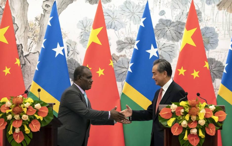 12月24日，中国将派顾问助所国平乱；佩洛西拟解说美国靓丽风景线