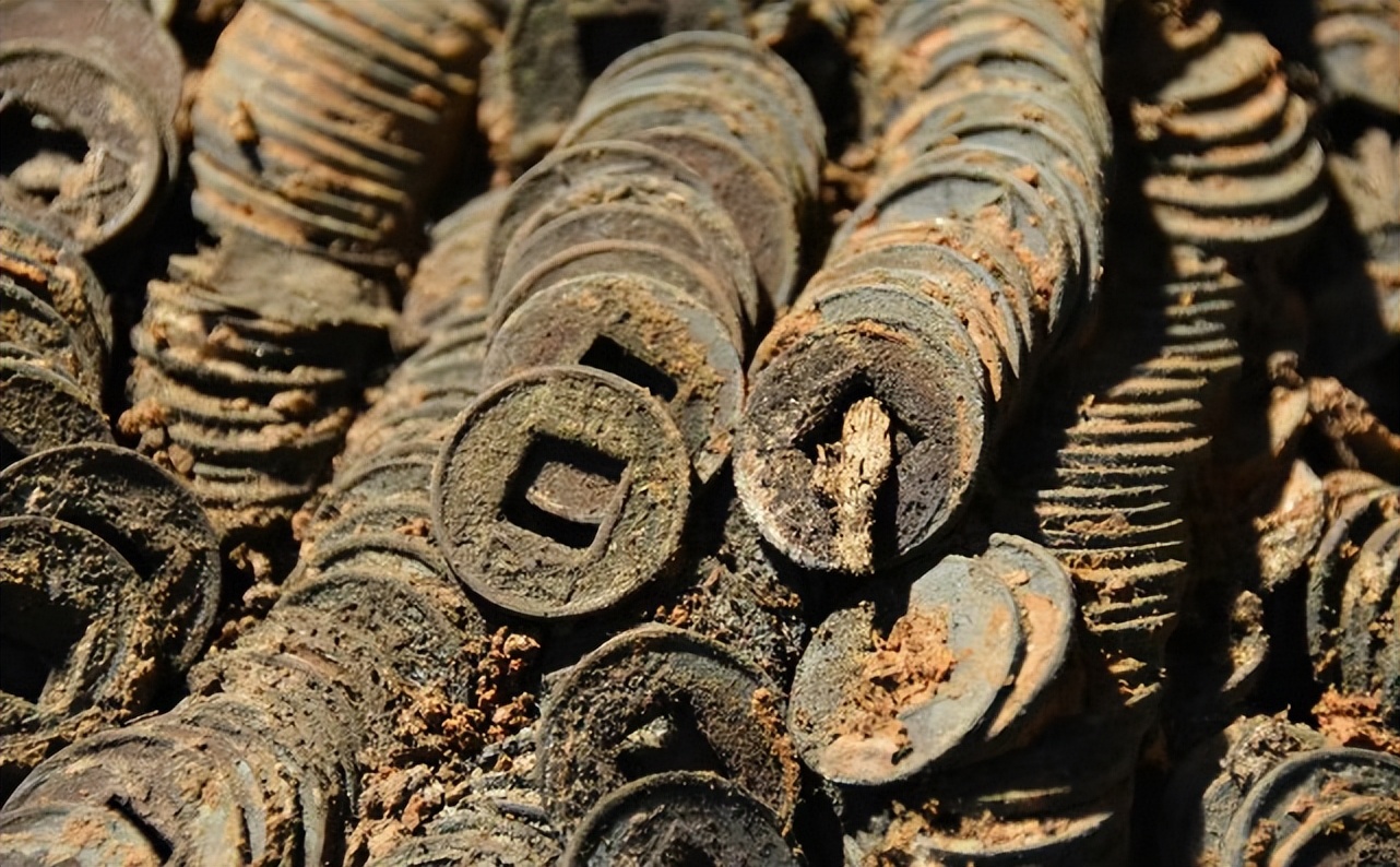 汉代出土的钱币,汉代出土墓葬钱币图片大全