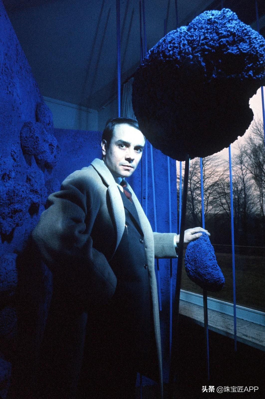 宝石蓝调克莱因蓝,宝石克莱因蓝