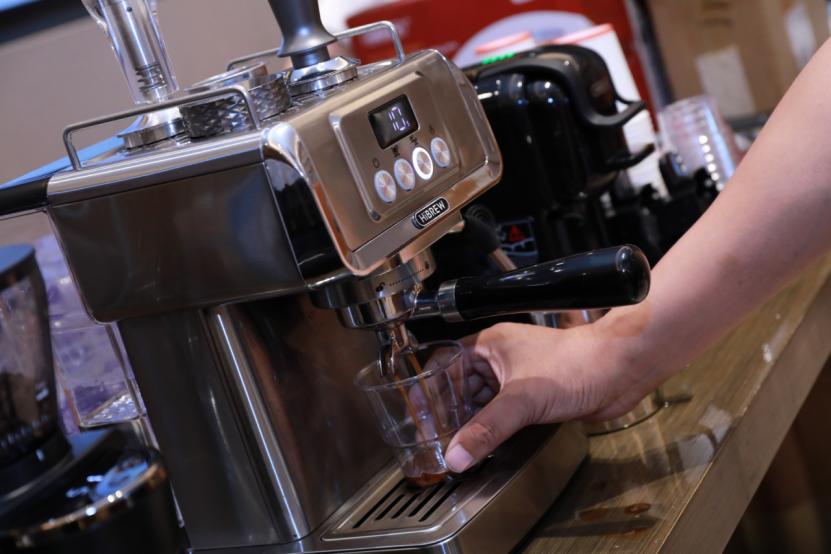 “铺”了1亿个SKU，韩国人了体验一次“爆仓”