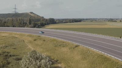 最新太阳能充电汽车,最新能太阳能充电的车