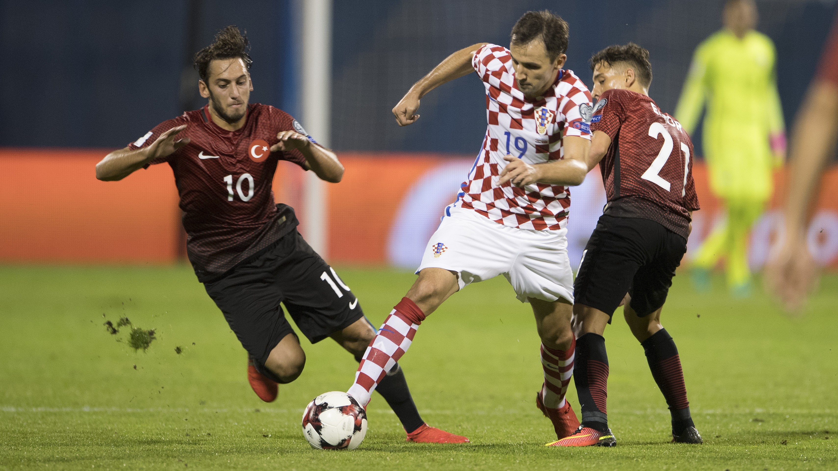 今日足球意大利vs厄瓜多尔,今日足球预测土耳其vs克罗地亚