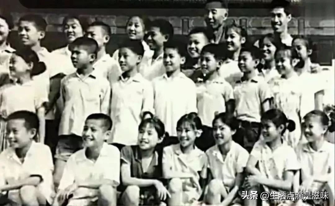 鹿晗关晓彤小时候照片,关晓彤鹿晗是在奔跑吧认识的吗