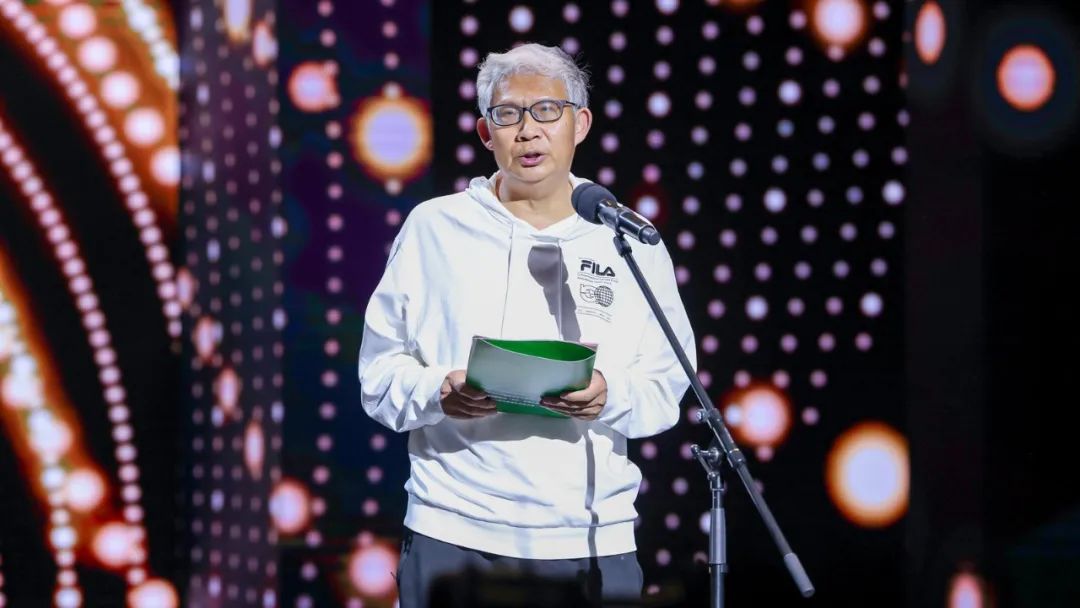 六起典型案例通报,六大纪律典型案例