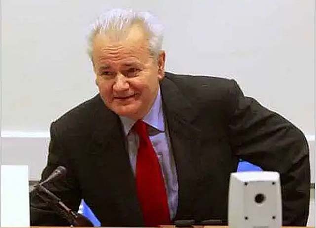 米洛舍维奇为什么下台,米洛舍维奇死因真相