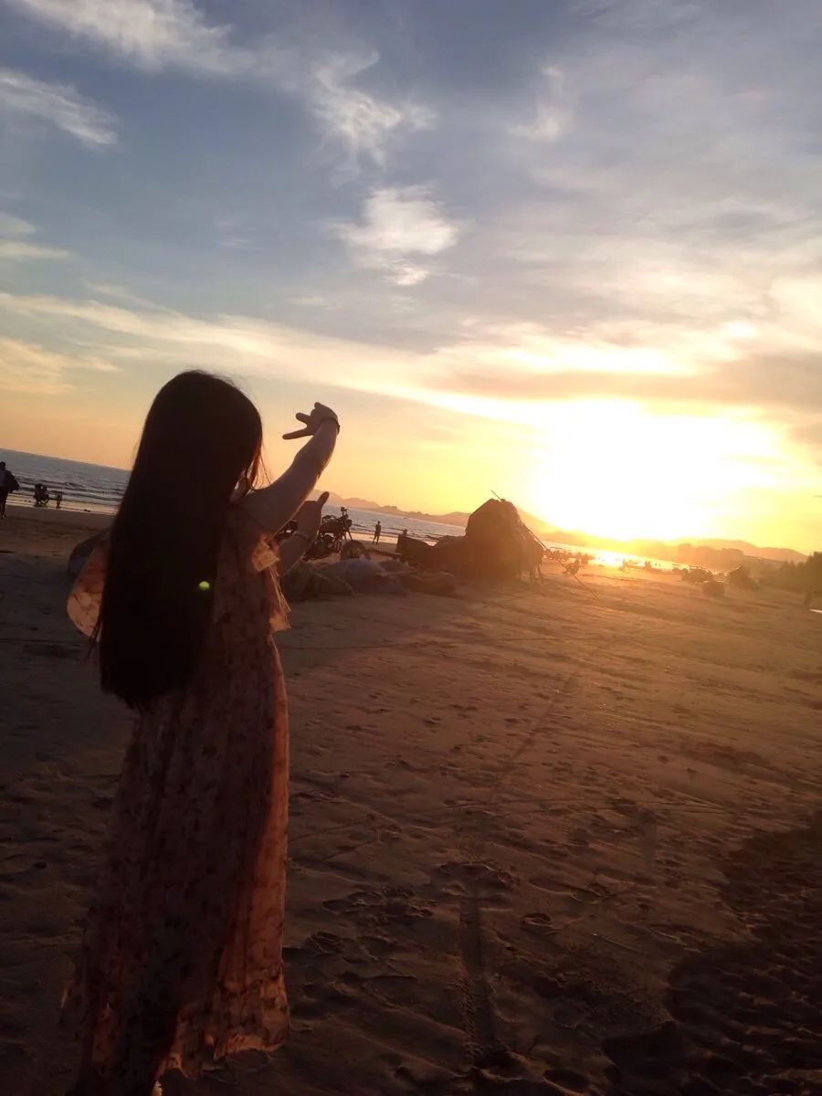 最新早安心语正能量短句,早安的问候语正能量句子励志图片