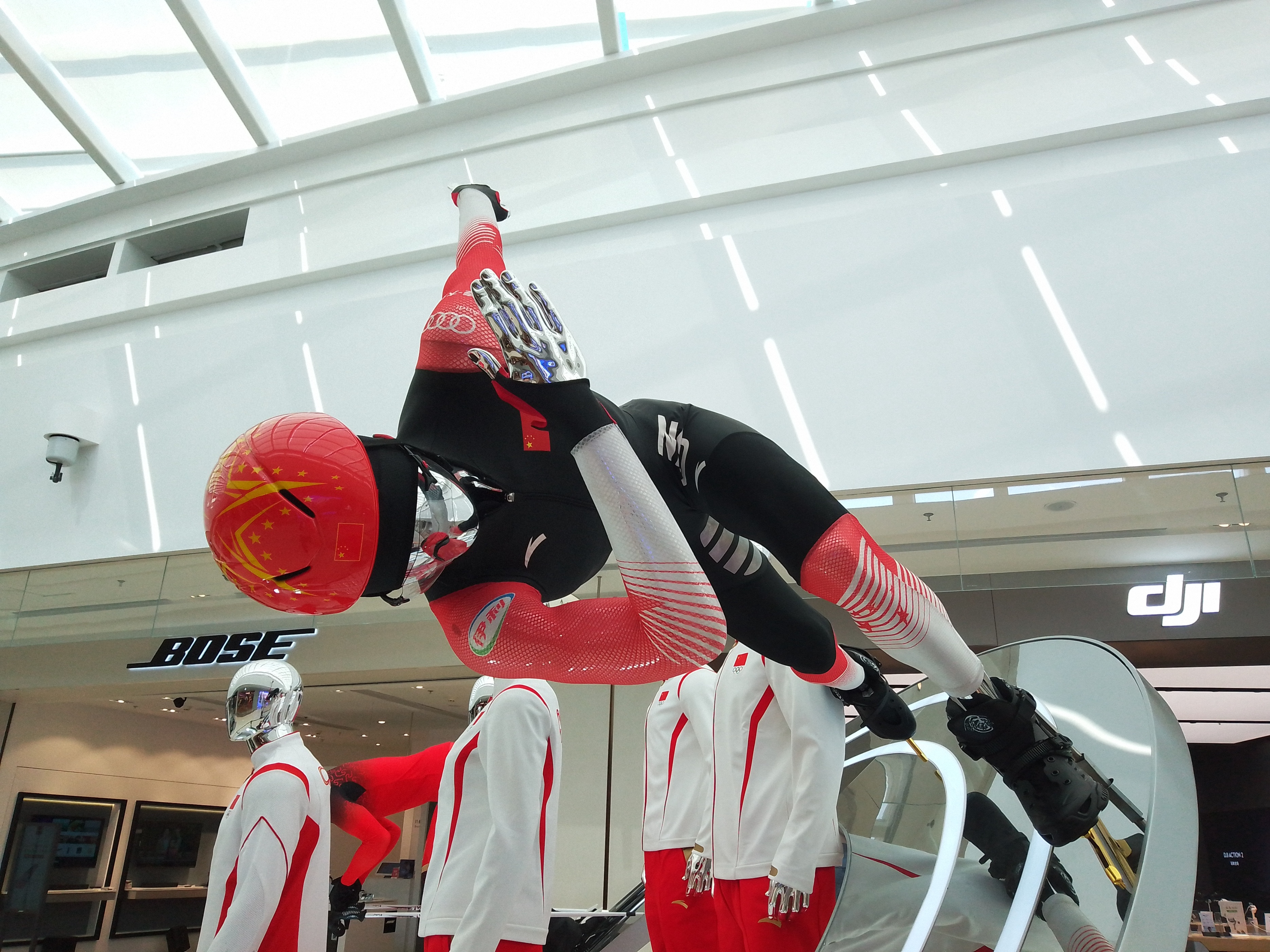 乐视发布y2pro入门手机,新款乐视letvy2pro八核智能手机