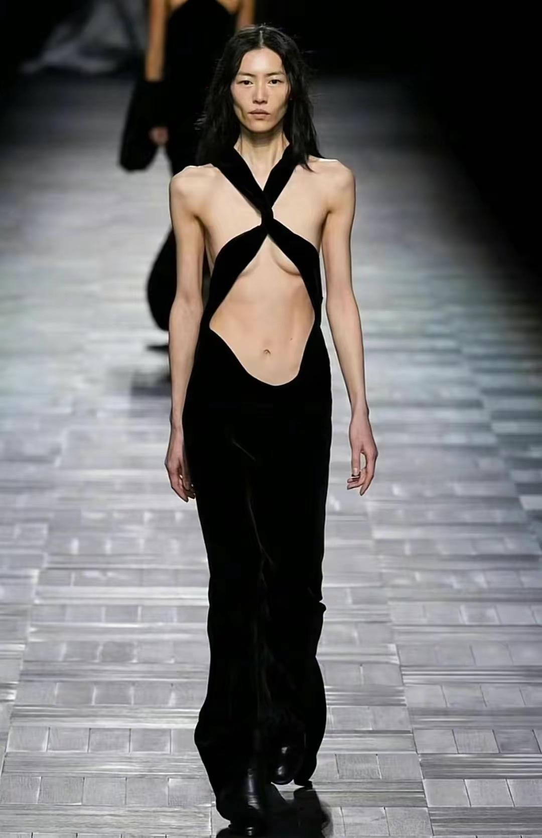 巴黎时装秀超惊艳走秀动态图,巴黎时装秀真人