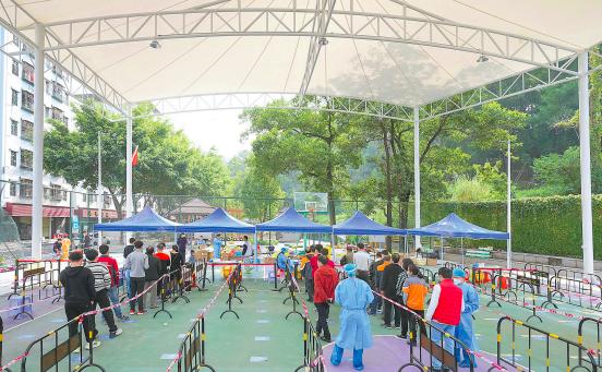 温暖如深！深圳龙华平战两用文体设施瞬间切换核酸采样“暖心棚”