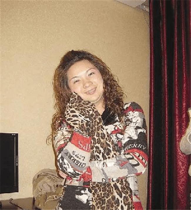 一女子被诈骗50万,女子诈骗30亿被抓