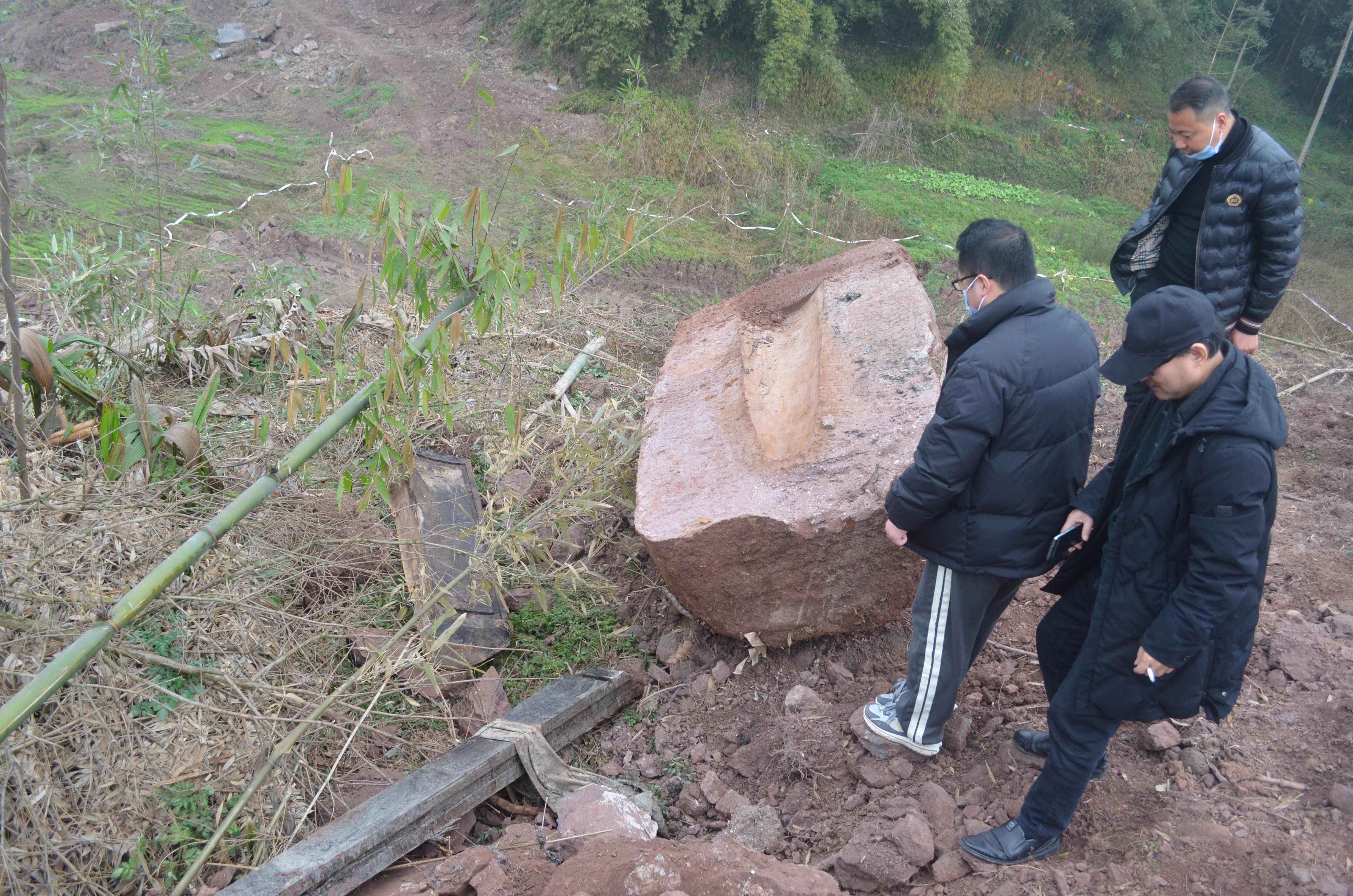 沐川县汉代古墓,沐川挖出百年古墓的是谁