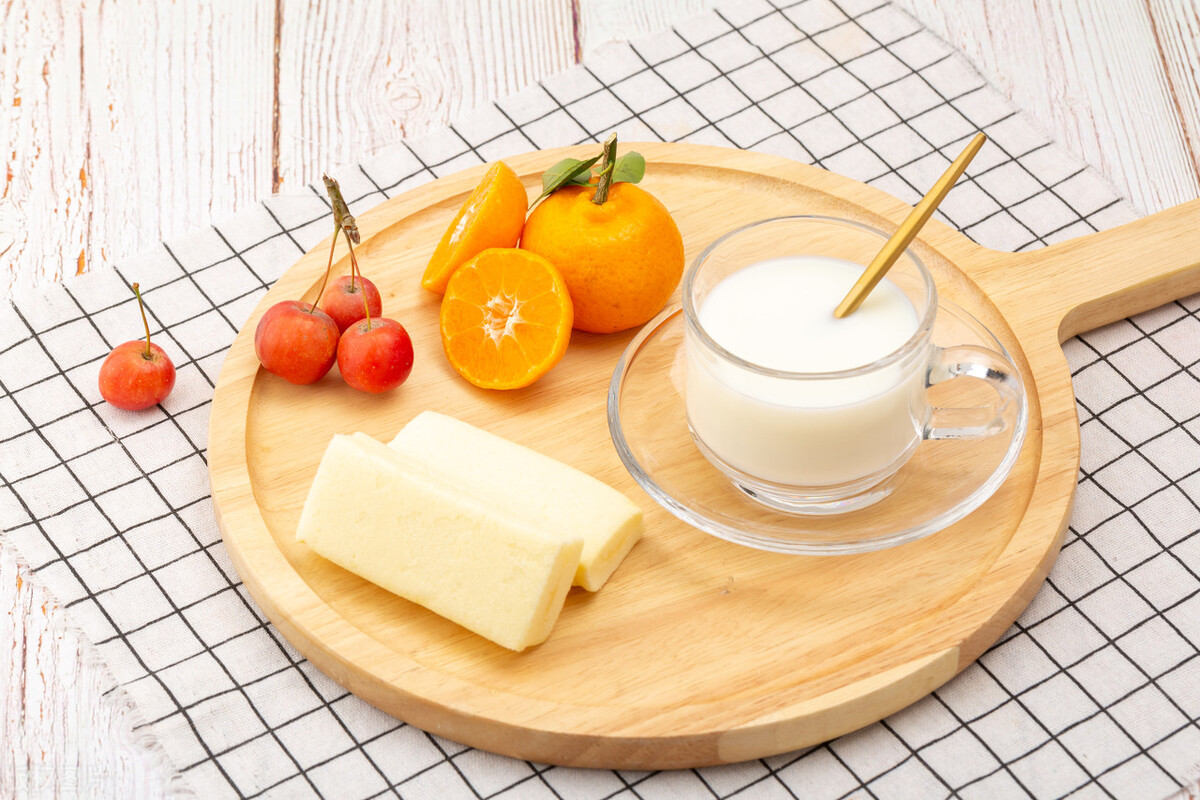 小孩减肥餐一日三餐食谱10岁,减肥套餐一日三餐10天100