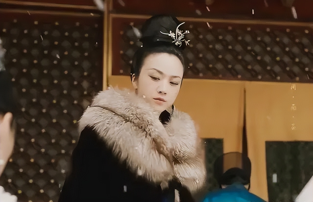 古装剧造型师,现在的古装剧造型师丑出圈