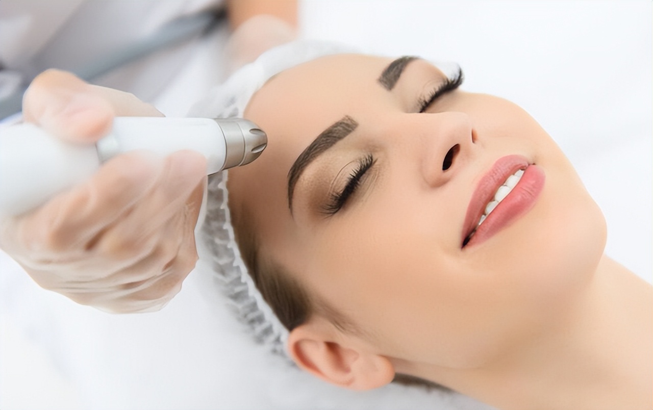 雀斑激光祛斑会反弹吗有副作用吗,激光祛斑会不会都反黑呀