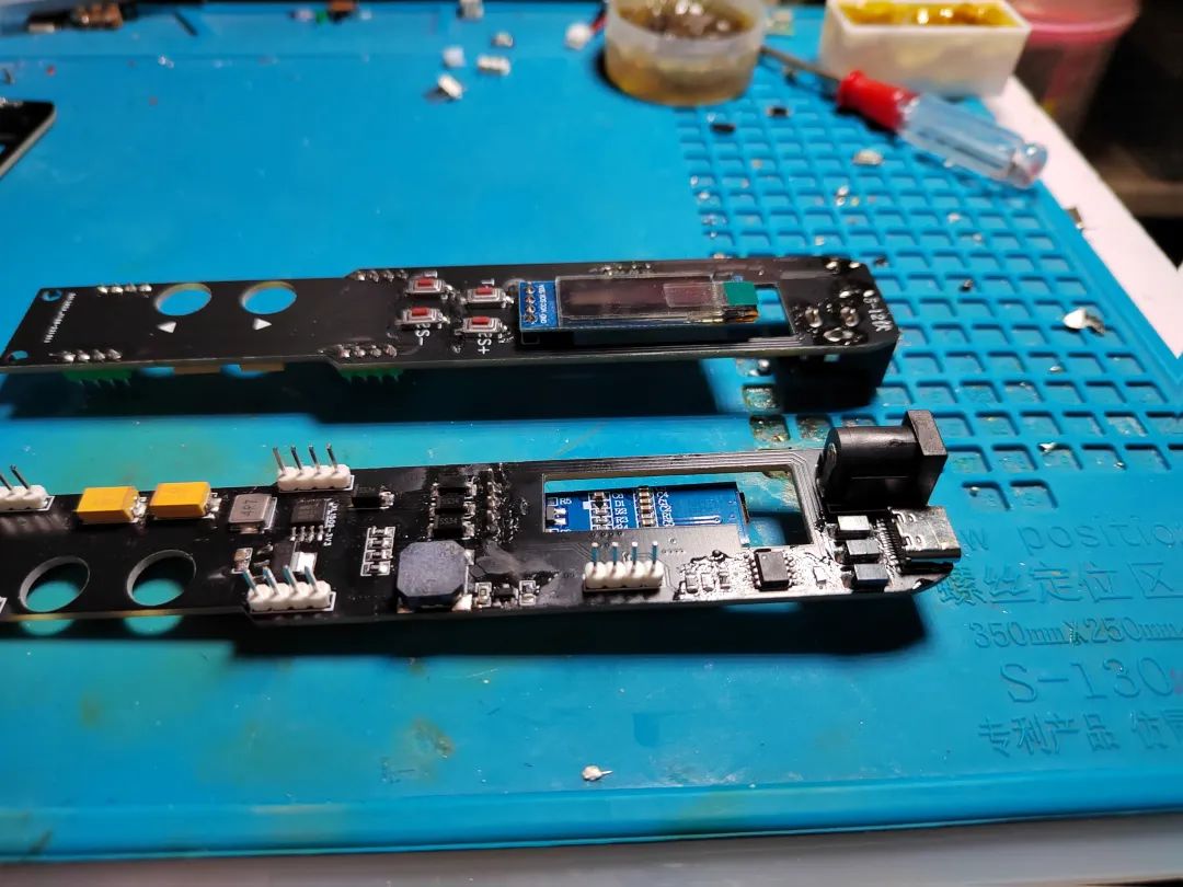 用3d打印笔自制一把98k模型,用3d打印笔自制鱿鱼面具