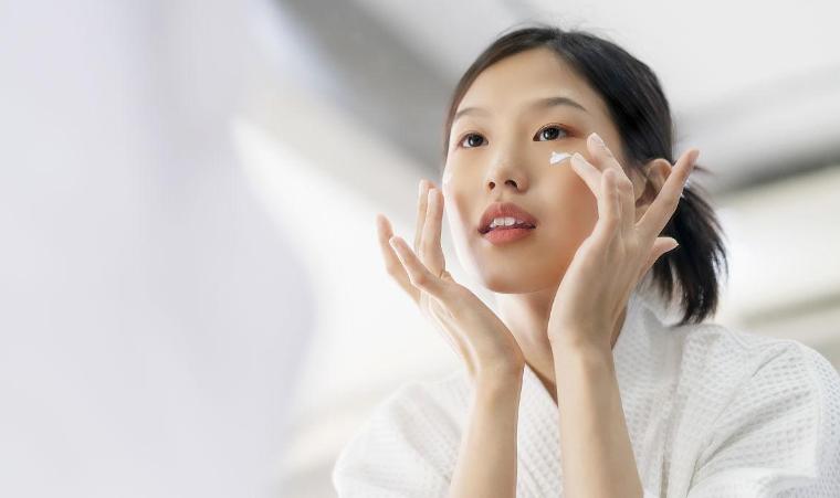 6款平价精华哪款值得买,7款热门大牌精华选购指南