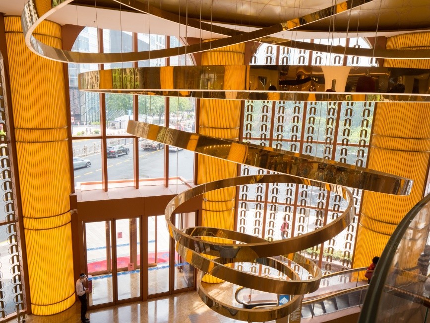 支持30倍光学变焦的便宜相机,支持0.5变焦广角拍摄视频的手机