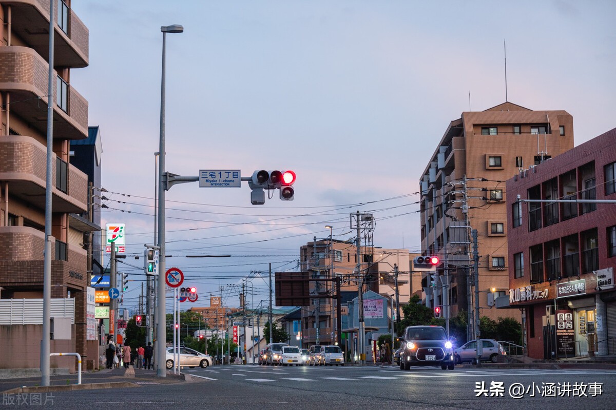 每天一起上学的初恋，竟是日本黑道千金