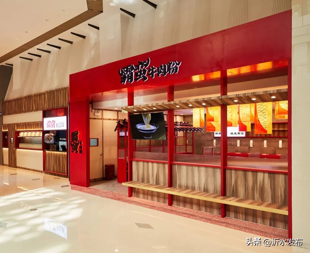 董明珠与北大研究生卖米粉,如何看待董明珠怒斥卖米粉