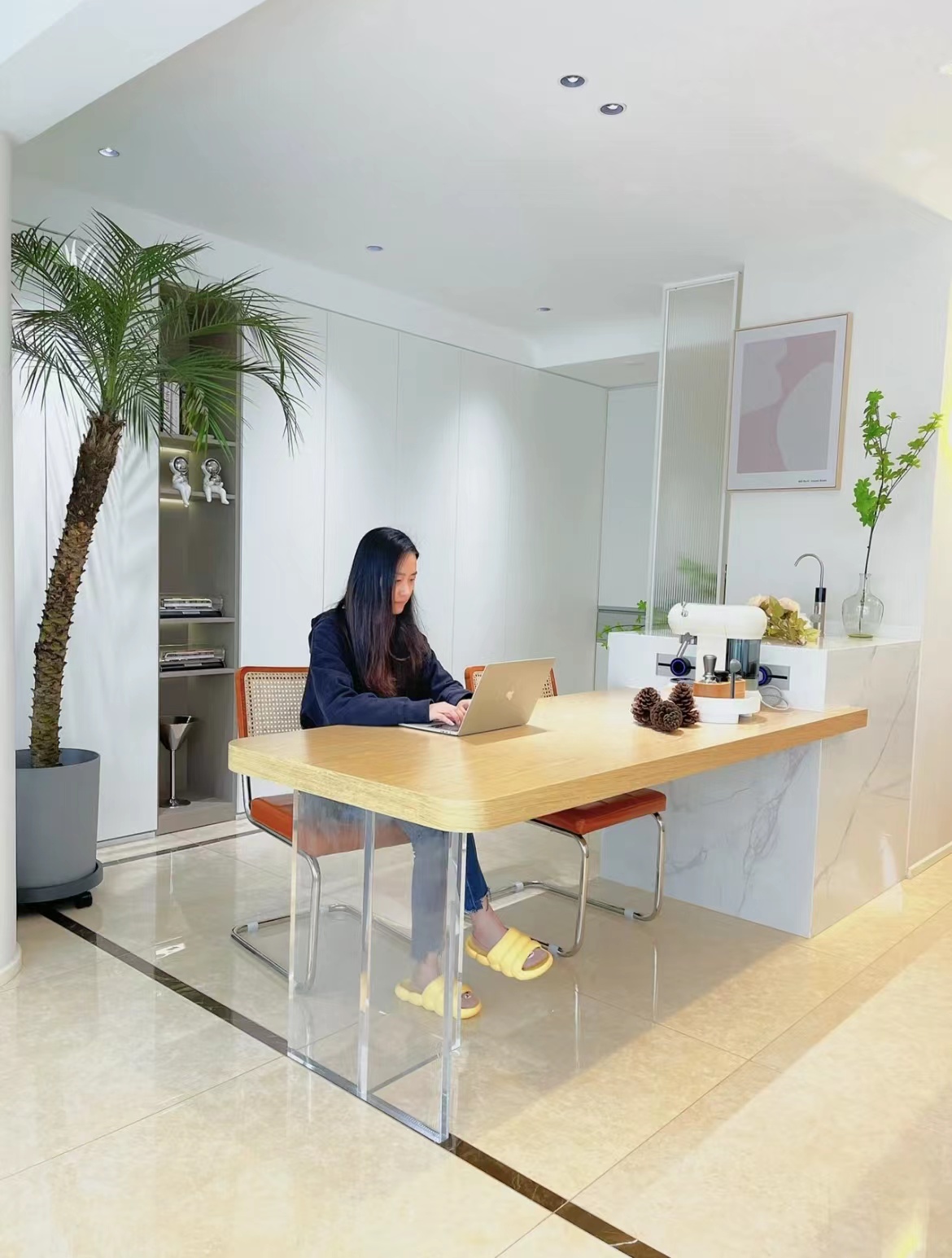 90后女孩花30万装修新房,90后女孩改造房子15天