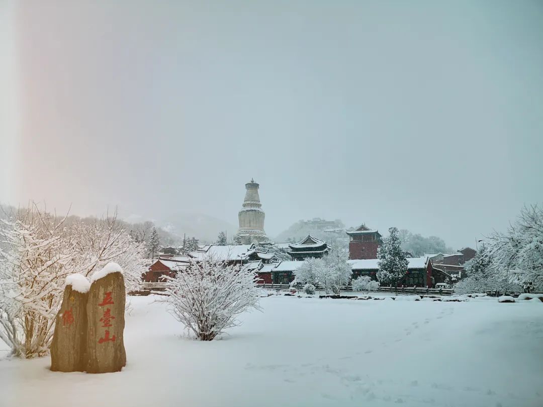 文殊菩萨的圣地在哪,文殊菩萨最灵的10大寺庙