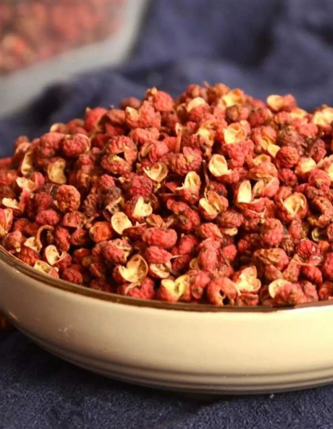 韩城花椒丰收的季节硕果累累,韩城花椒哪里产的最好