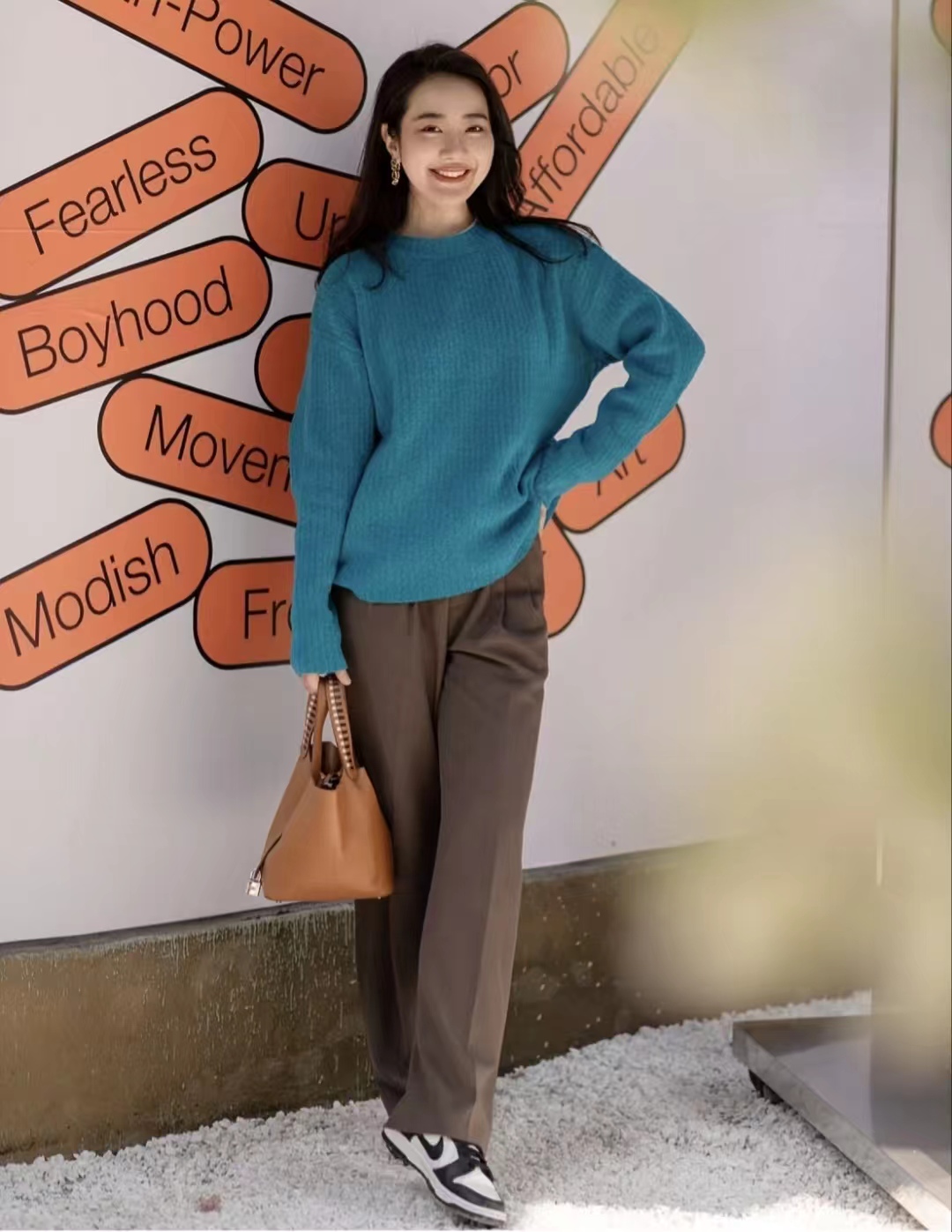 40到50岁秋冬高档女装连衣裙,秋冬搭配简约高级30岁到40岁