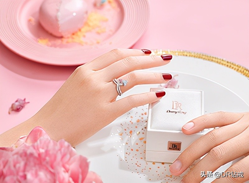 买钻石要注意什么如何挑选钻石,如何挑选钻石最明智的方法