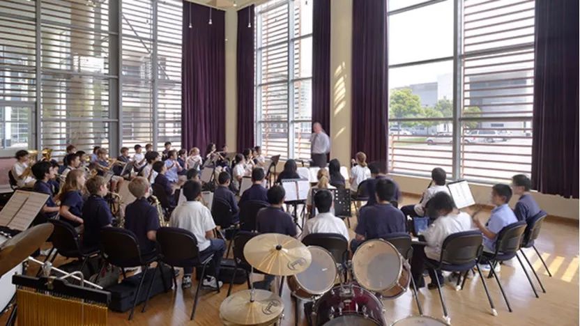 沪上国际学校考什么,上海沪上国际高中