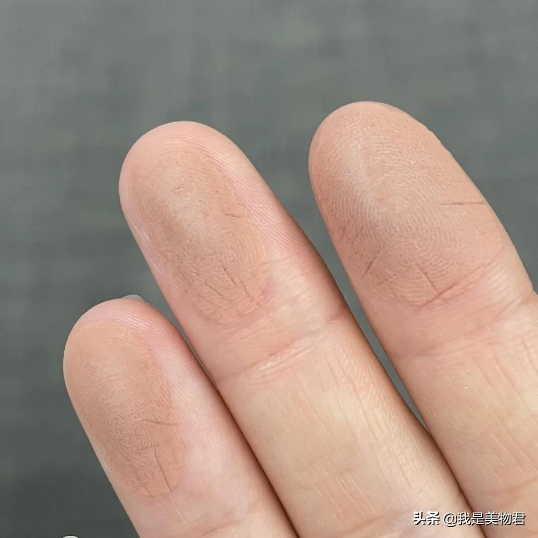 腮红10种,必须要有的三款腮红