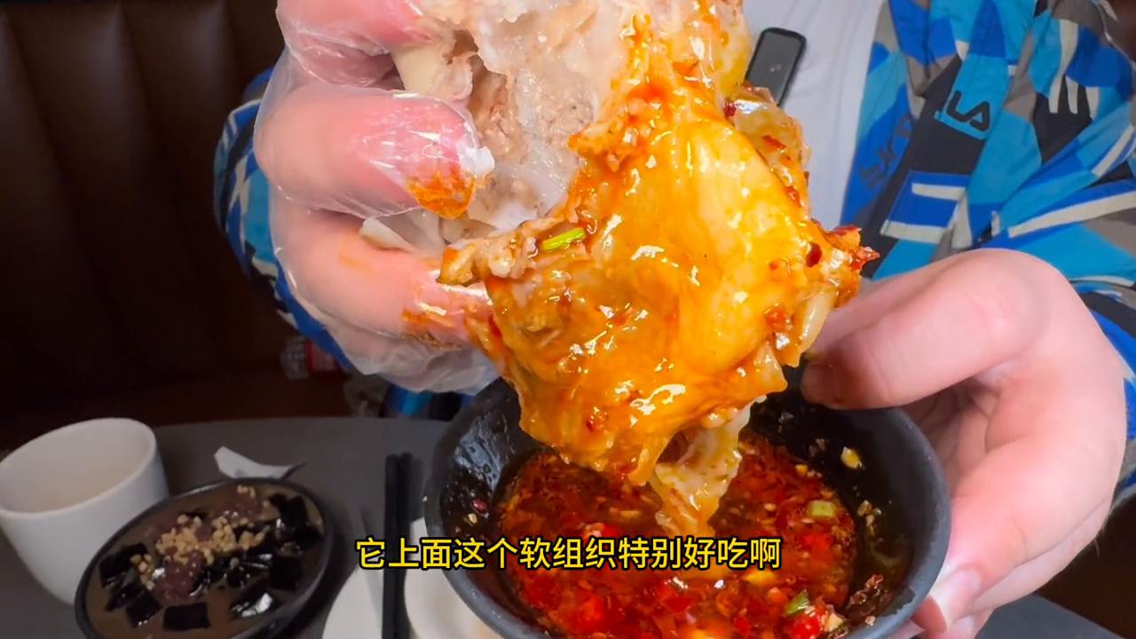 红菇筒骨豆腐汤团购,豆腐红菇筒骨汤