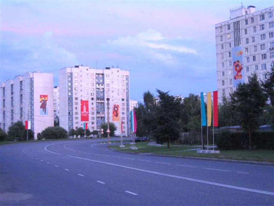 冰墩墩是最受欢迎吉祥物吗,冰墩墩和以前吉祥物对比