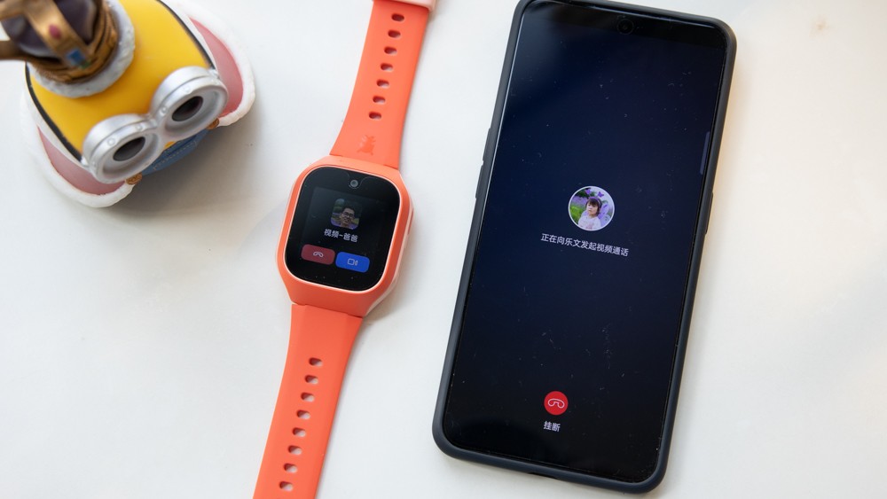 支持微信qq的儿童电话手表,米兔6c儿童电话手表有游戏吗