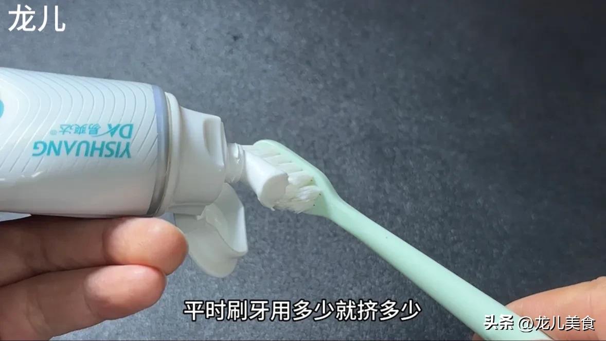 不经常刷牙牙齿黄洗牙管用吗,牙齿变白去黄不用牙膏