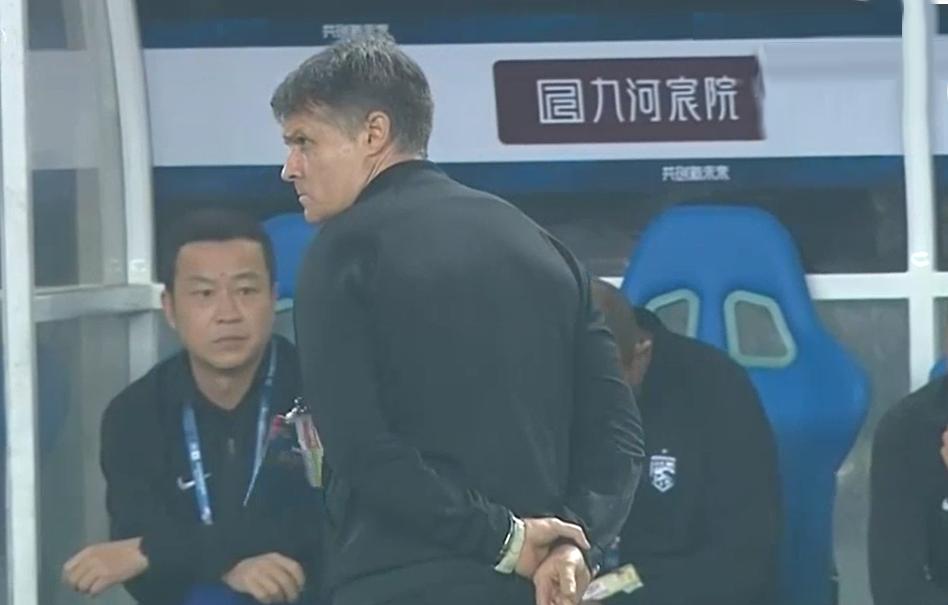 奇怪!中超“恒大二队”踢不出恒大霸气,媒体人:这是在做梦吗?