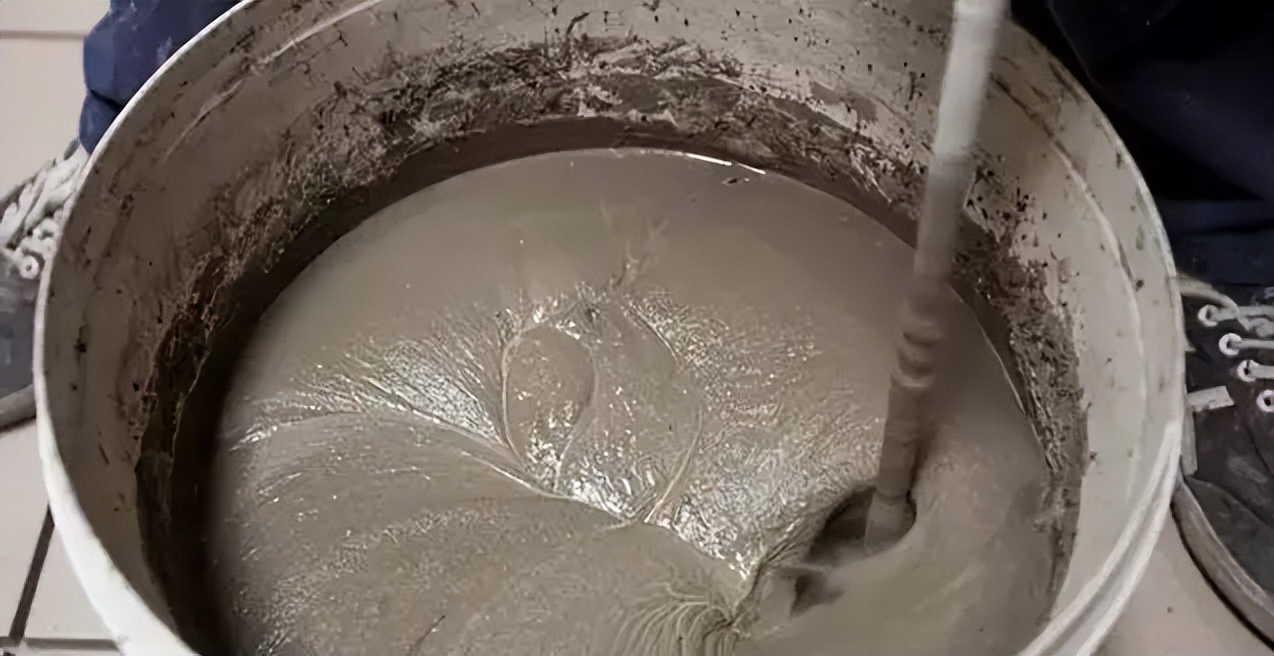 不要一错再错原版,为什么我们要选择用瓷砖胶