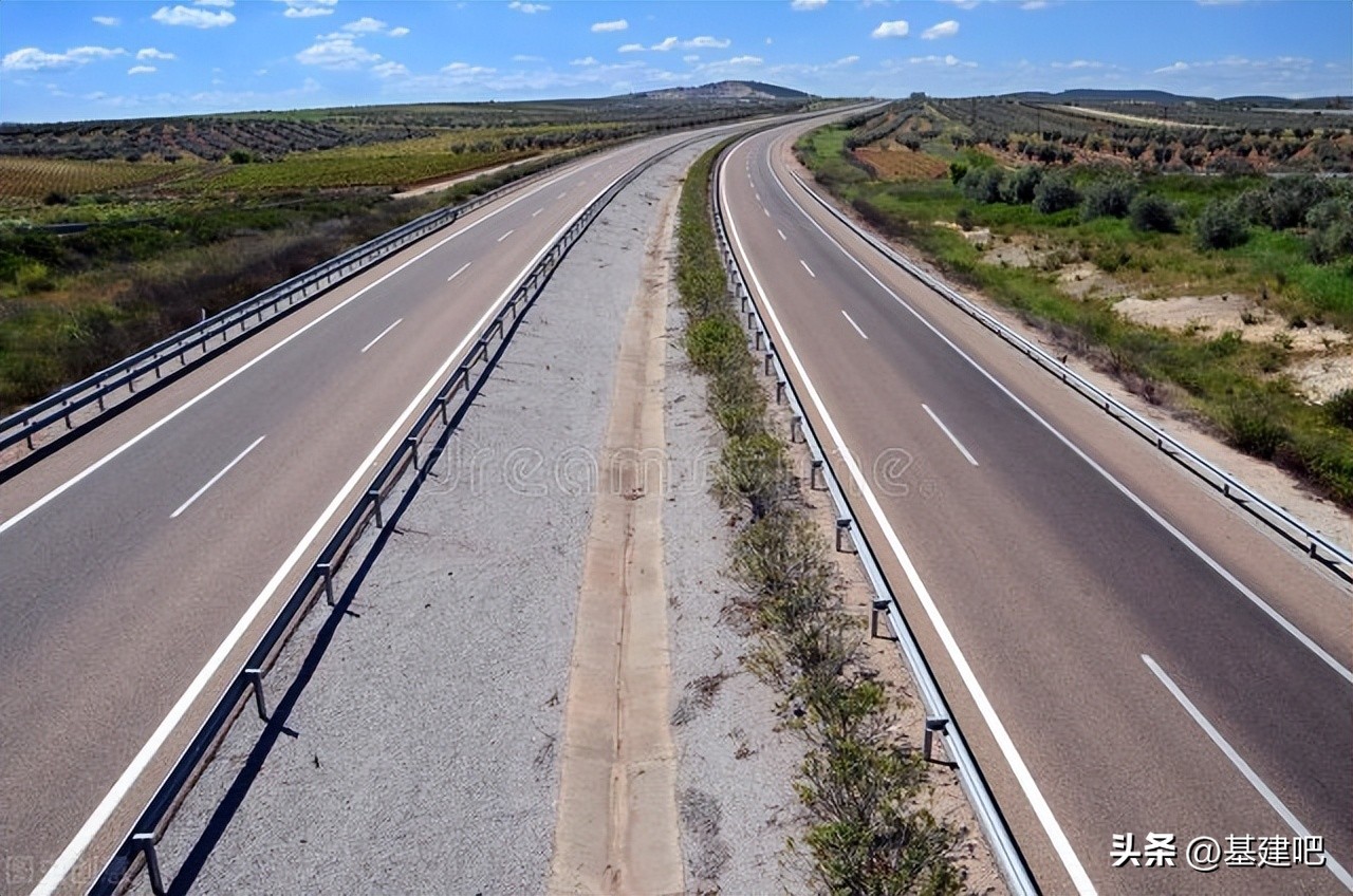 中铁8局与中铁12局,中铁十八局一公司2023最新项目