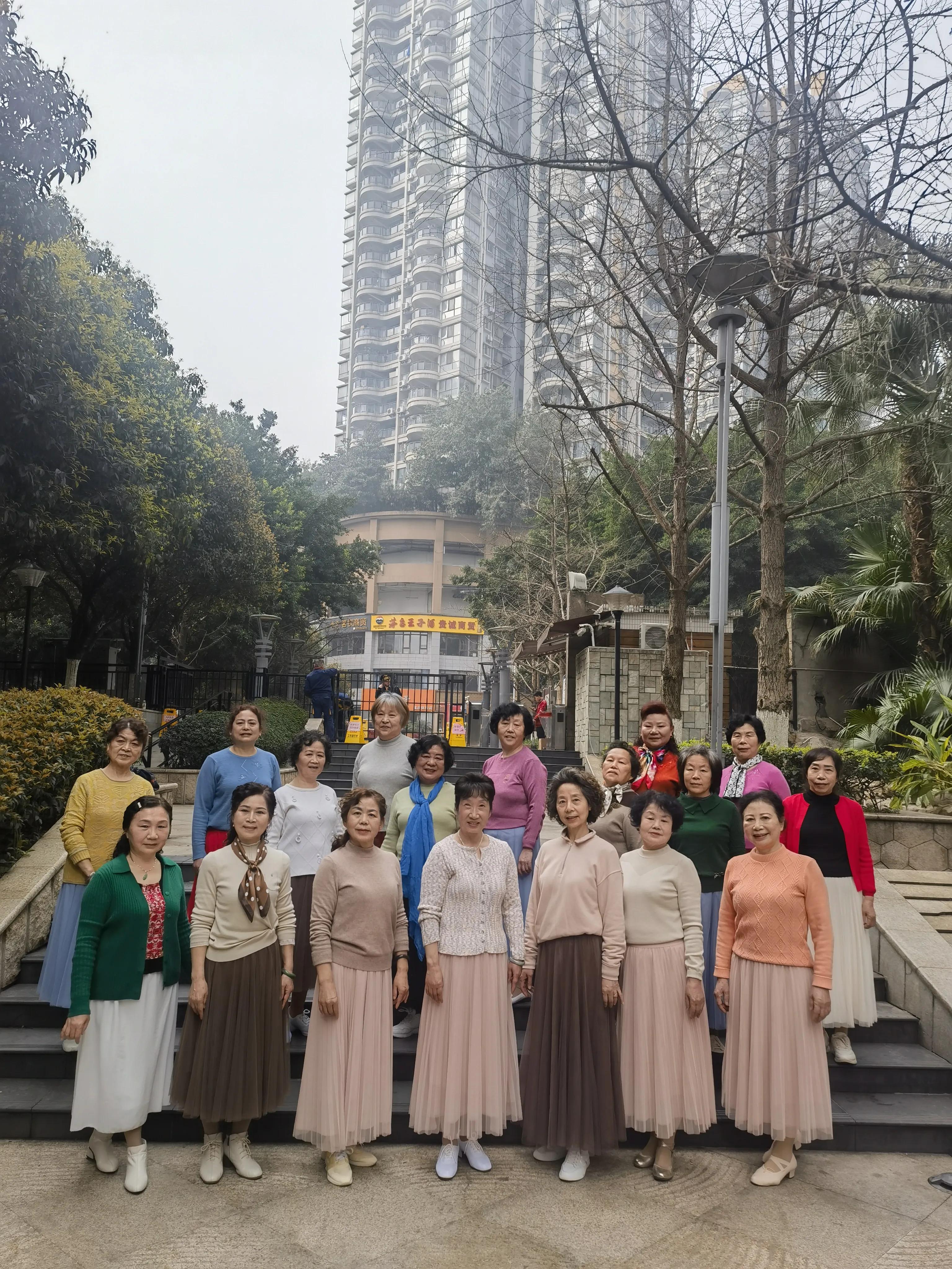 三八妇女节散文朗诵配乐,三八妇女节经典散文朗诵