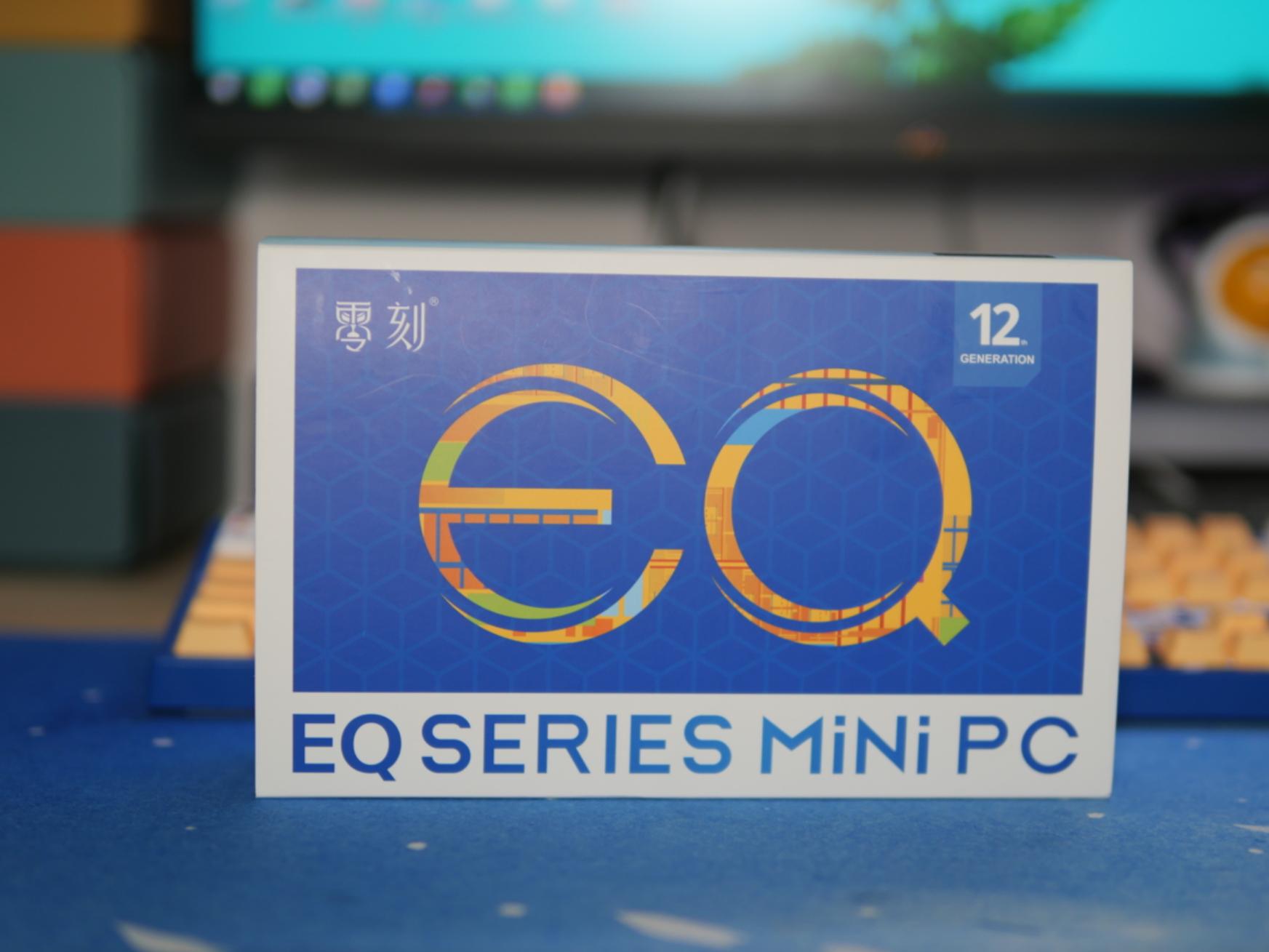 再也不怕投屏被限。零刻EQ12全能小主机直连电视，4K资源轻松看。