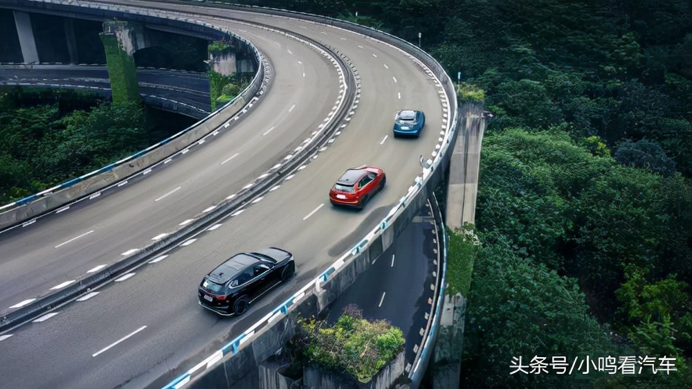 圆月弯刀霸气,圆月弯刀刀法真的无敌吗