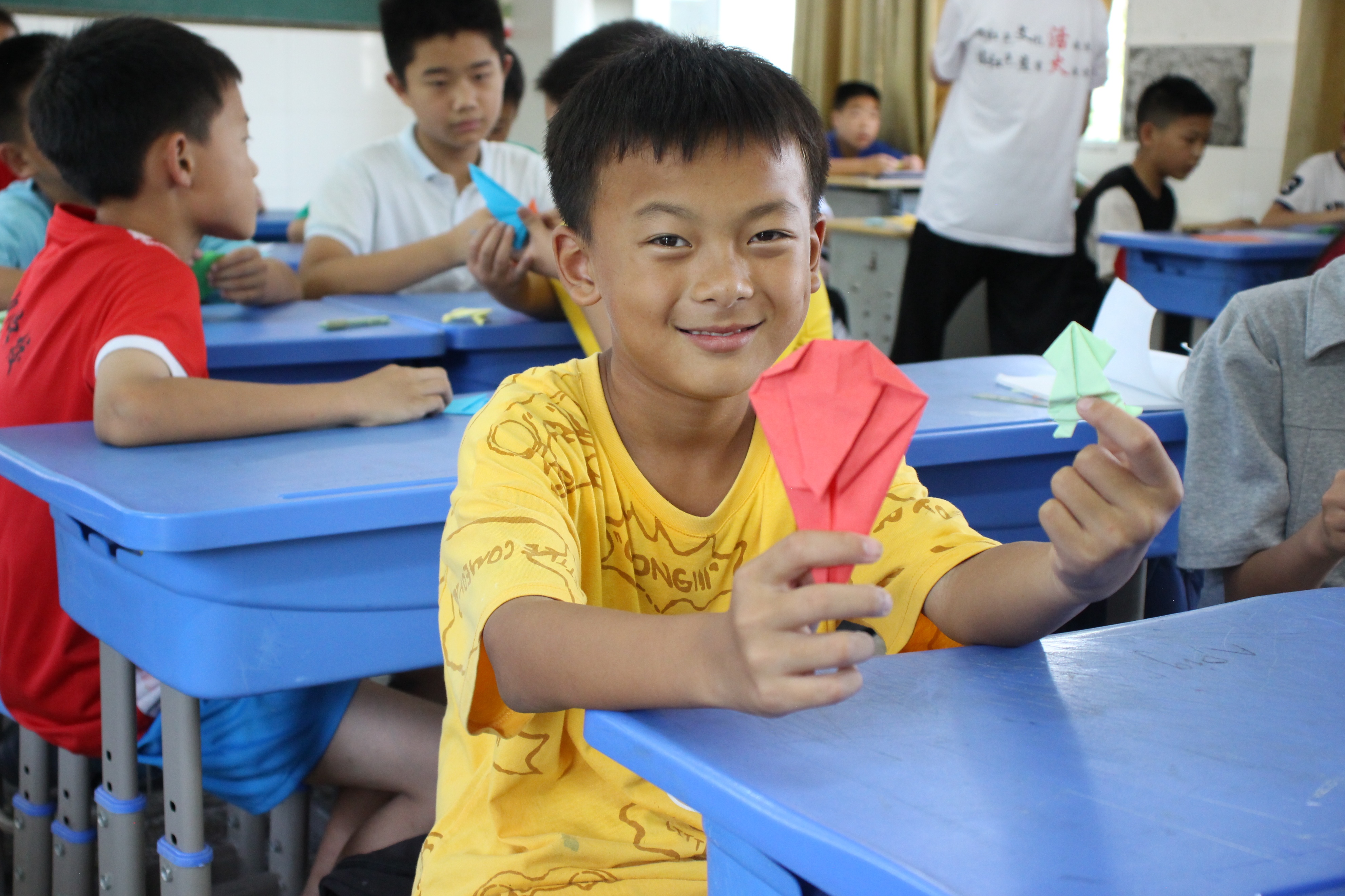 折纸手工制作活动方案,手工折纸观摩课堂