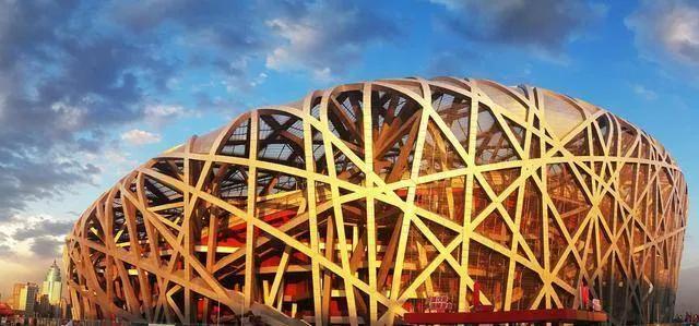 建造鸟巢花费34亿到底是亏还是赚,耗费1.18亿打造的鸟巢