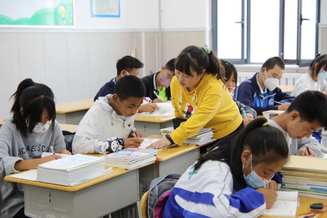 走进新康村看变化：我特别喜欢这个学校