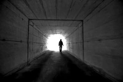 人死后会去天堂还是会去地狱,人死后都会去天堂这不就是地狱吗