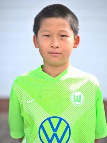 中国足球风雨走来,中国足球冲出亚洲走向世界