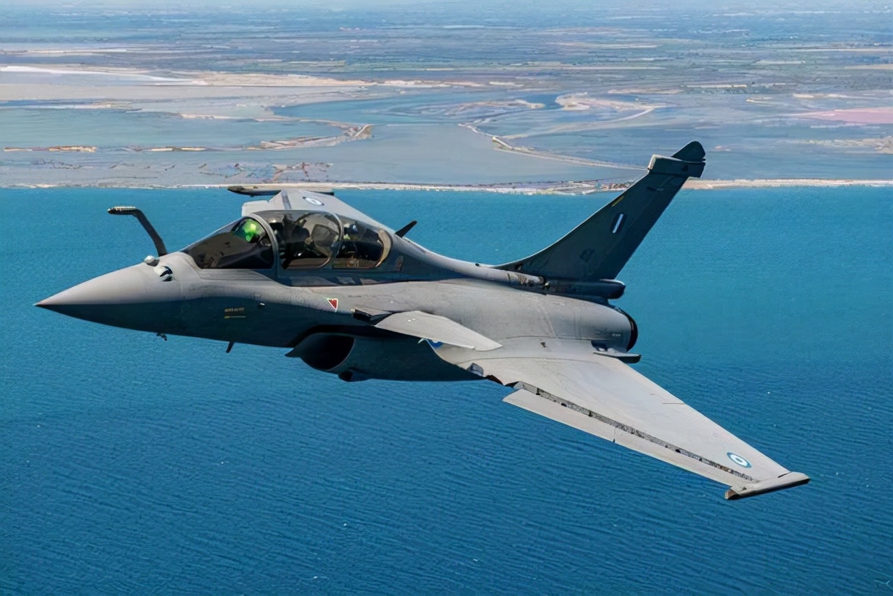 法国阵风和美国f35c,阵风战斗机f35战斗机