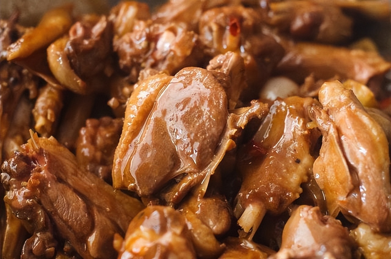 鹅肉是癌细胞的“发物”吗？劝告：这6种肉，请嘴下留情