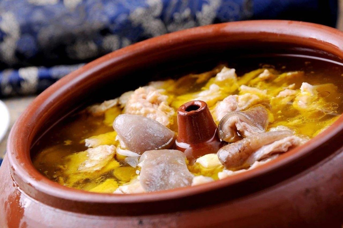 云南十道必备菜,云南美食大全最有名的30道菜推荐