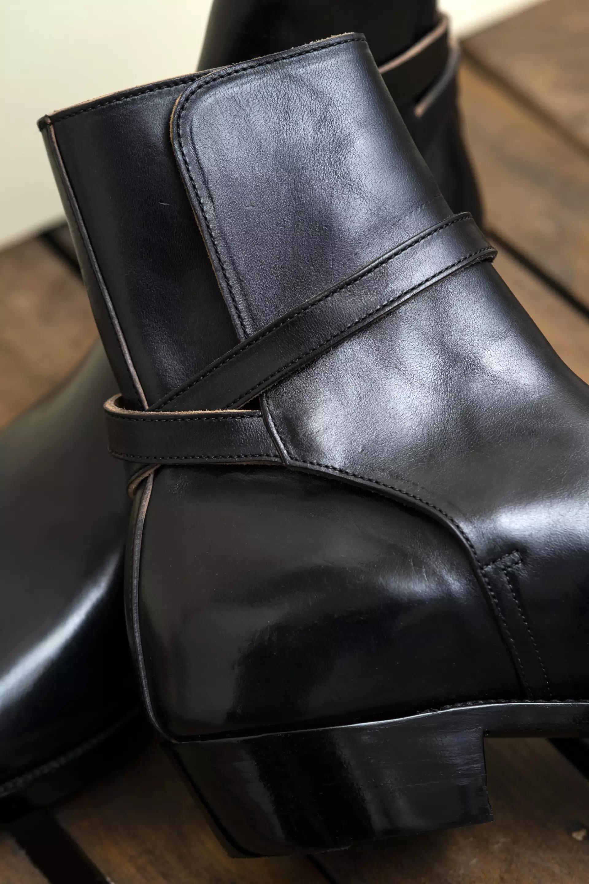 ins博主DenimDentist单宁牙医Jeff的XBXS马靴开箱评测